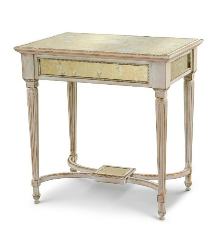 ART. 5035 - SIDE TABLE IN CARVED WOOD