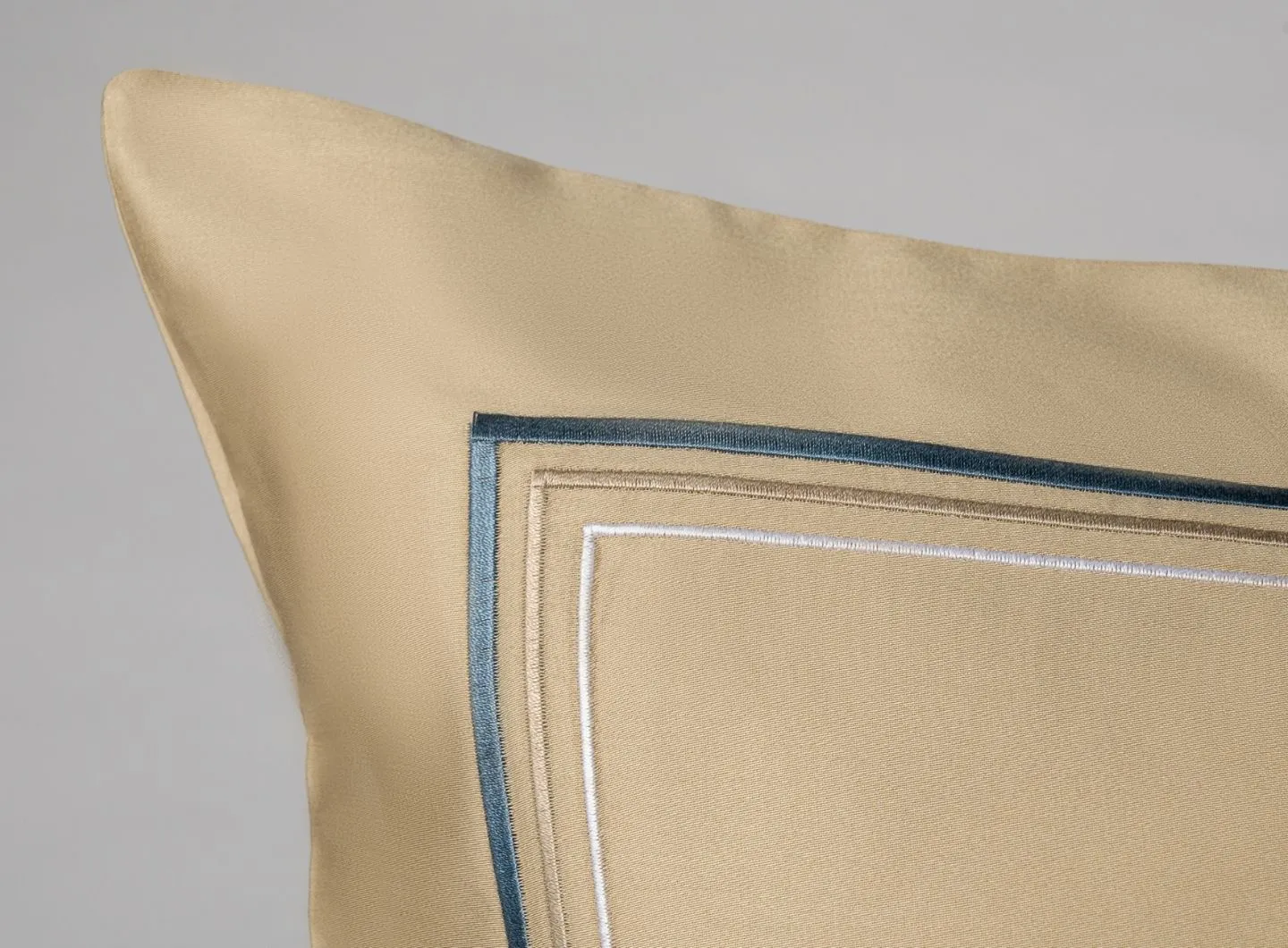 ICON Pillowcase - Sand 