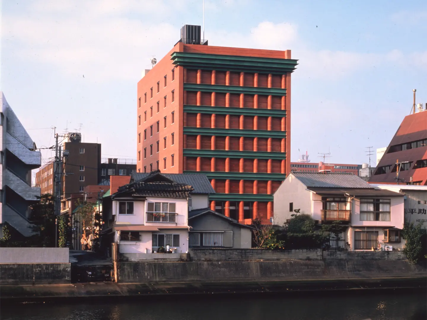 Aldo Rossi, con M.Adjmi, T. Horiguchi, S. Uchida “Il Palazzo”