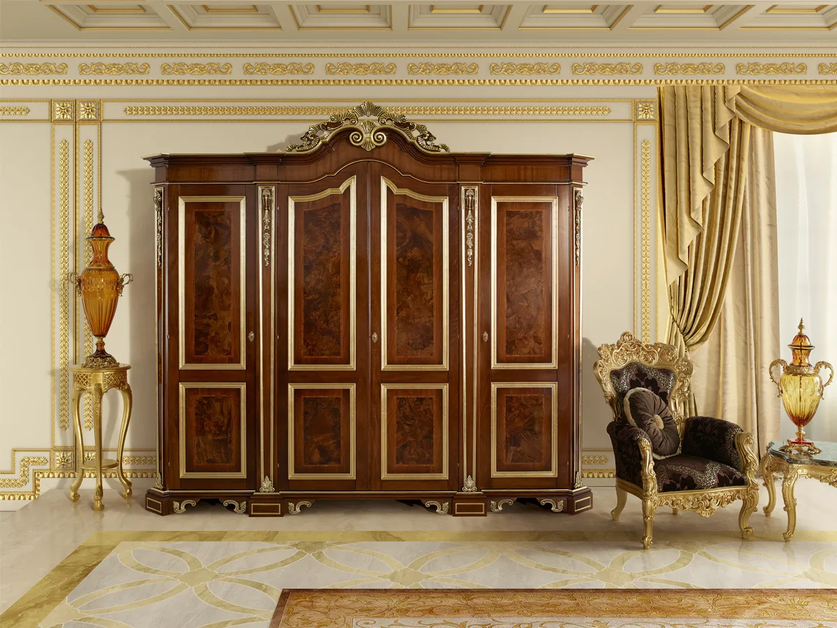 Classic furniture by Modenese