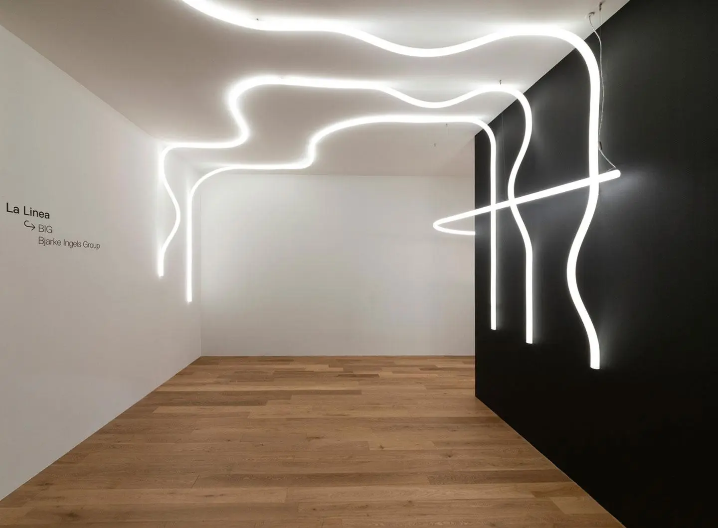 2.-Artemide-+-BIG---La-Linea