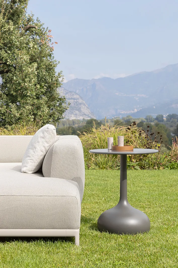 Saen XS outdoor, designed by Gabriele & Oscar Buratti