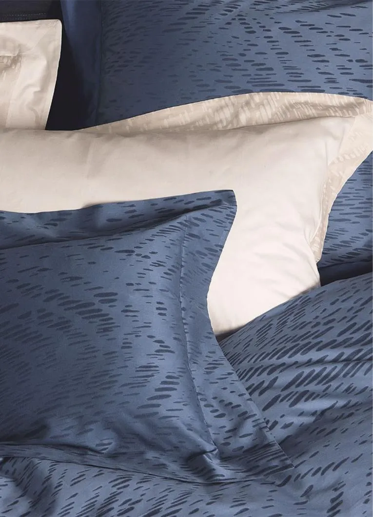 Somma 1867's fine bed linen