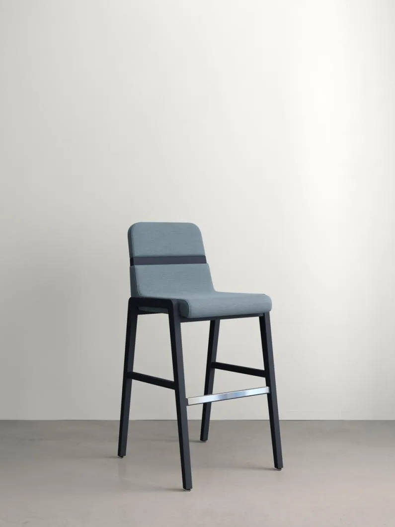 Aura stool