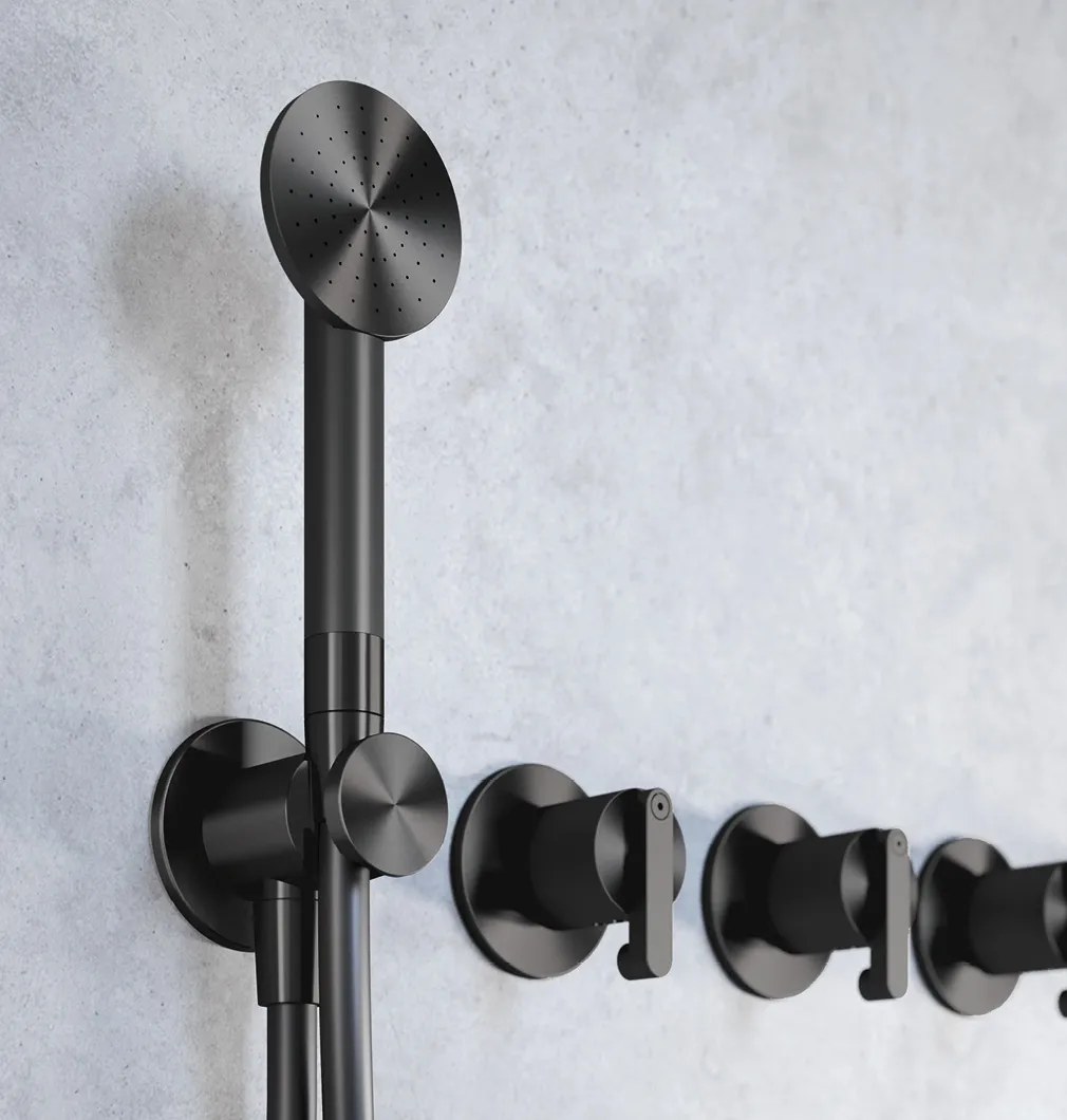 Thermostatic shower mixer with 5-way manifold, brushed carbon PVD - KIR58. Complete hand shower kit with Ø 70 mm hand shower, brushed carbon PVD - K20