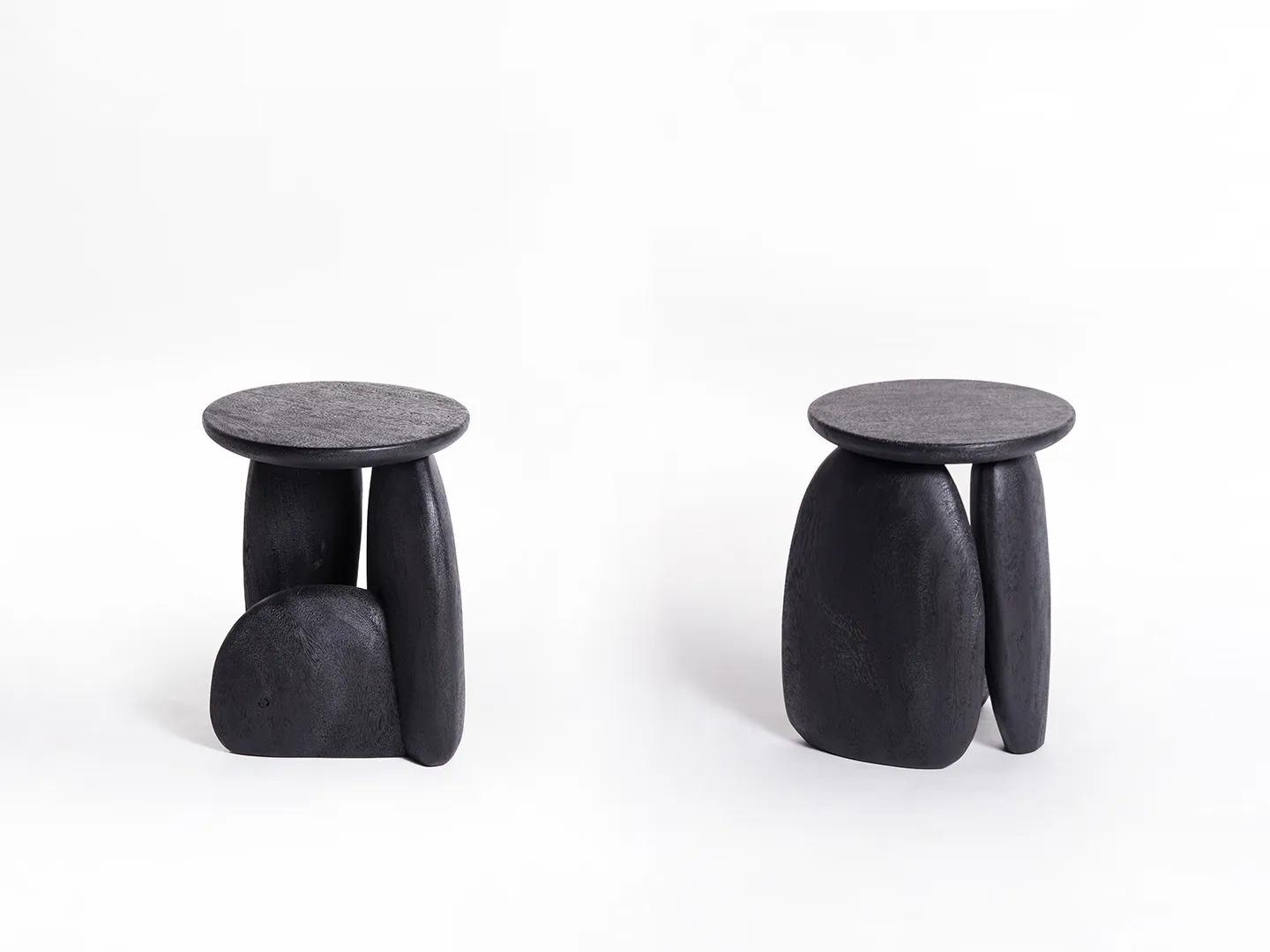 PEBBLE stool 02