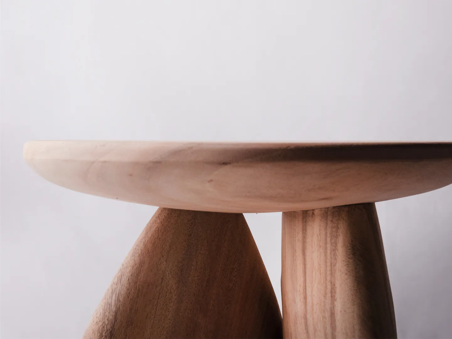 PEBBLE stool 01