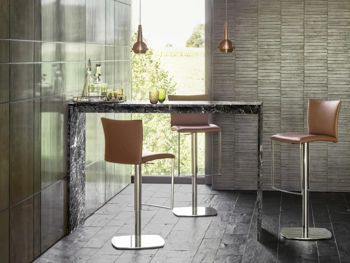 2079-II NOBILE BAR