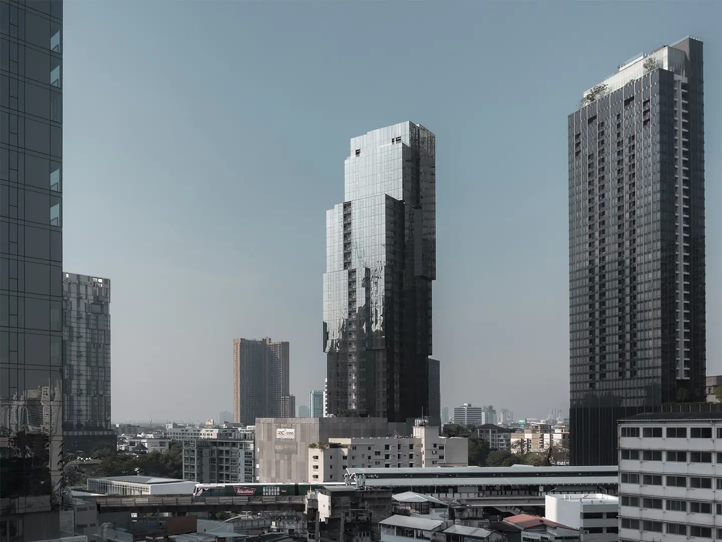 sukhumvit, bangkok, salone milano