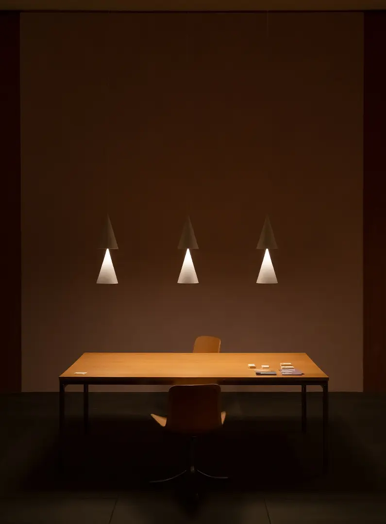 michael anastassiades, luce, salone milano, stand, euroluce