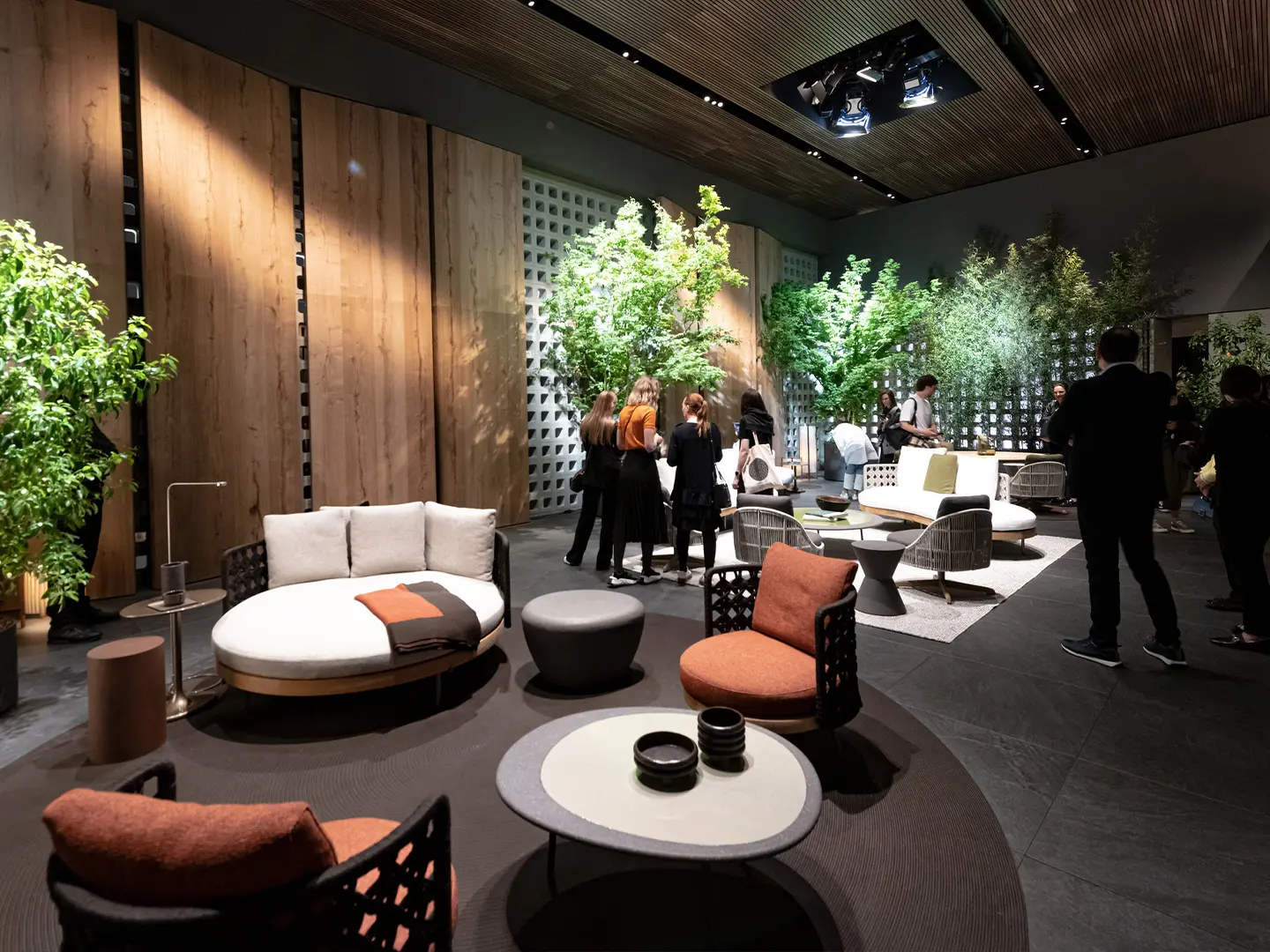 minotti, stand, salone milano, salone del mobile