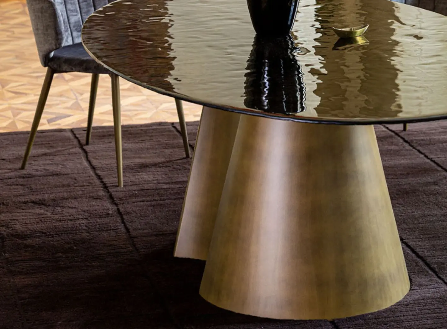 Thor Table