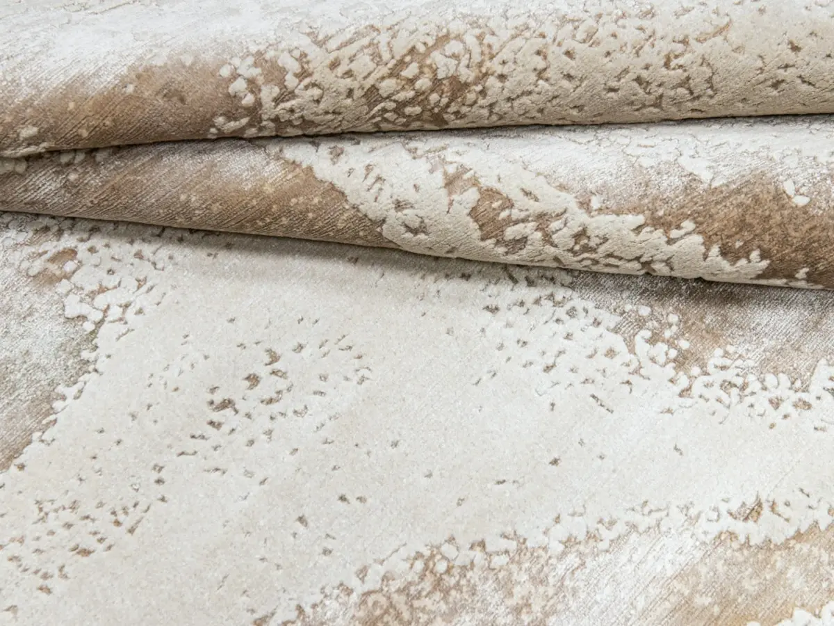 EB_2024_Velour_Beige_WEB_3006.jpg