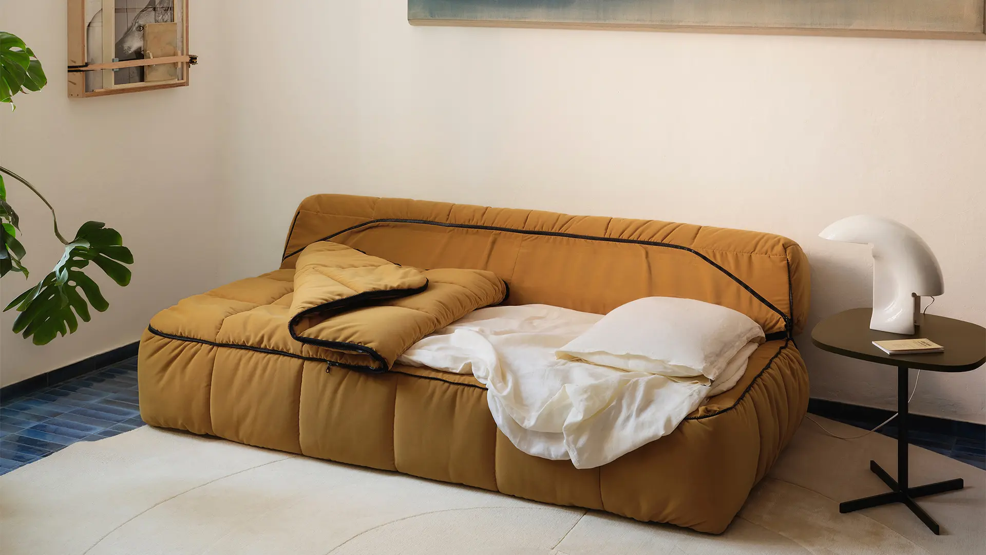 Strips sofa-bed design Cini Boeri