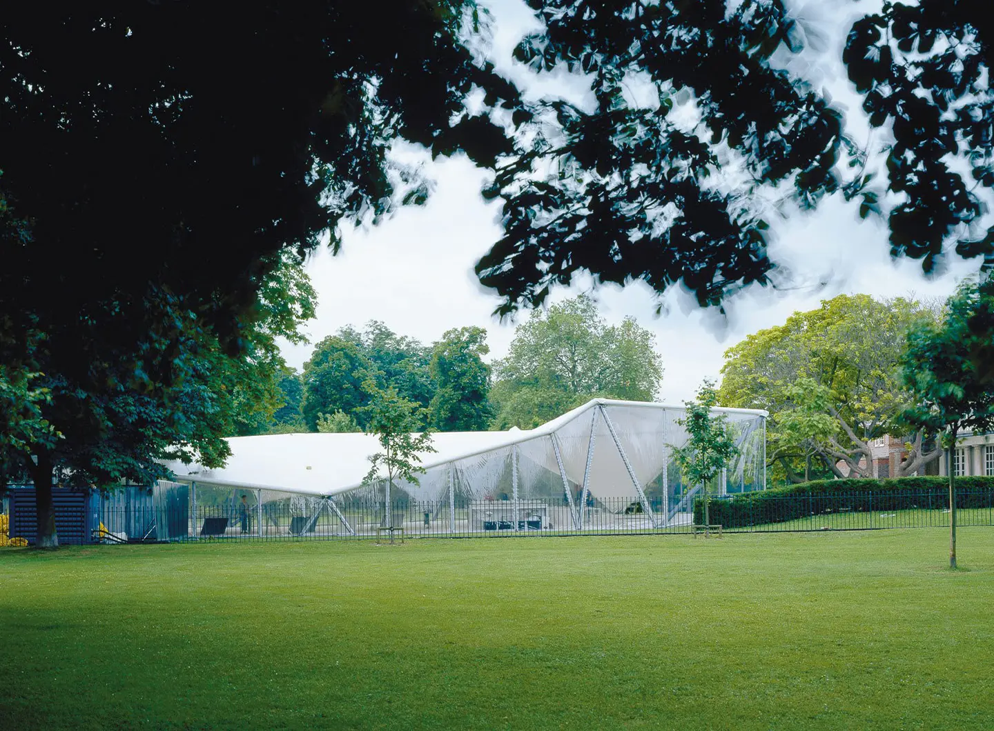 salonemilano, serpentine pavilion 2000