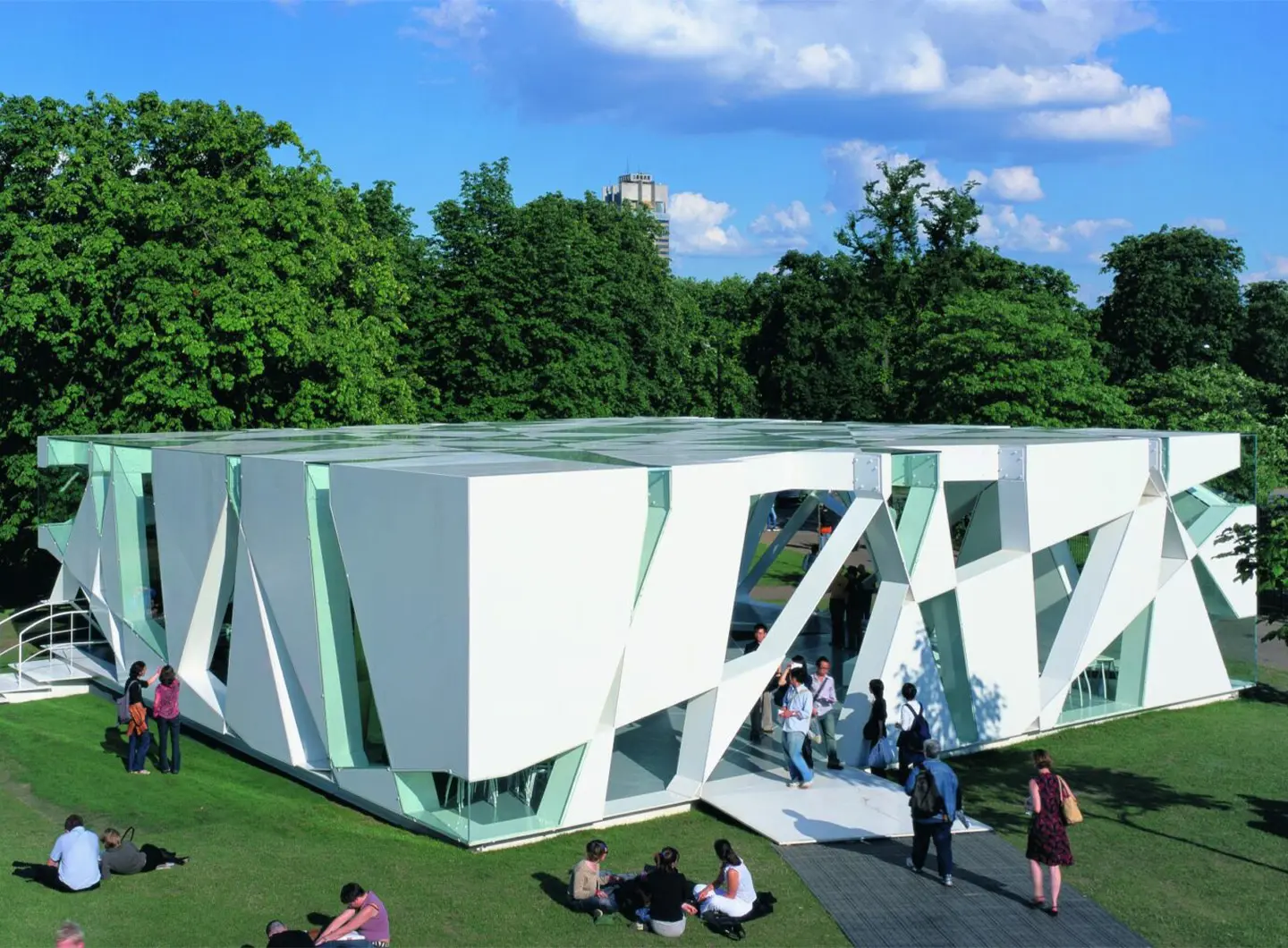 salonemilano, serpentine pavilion 2002