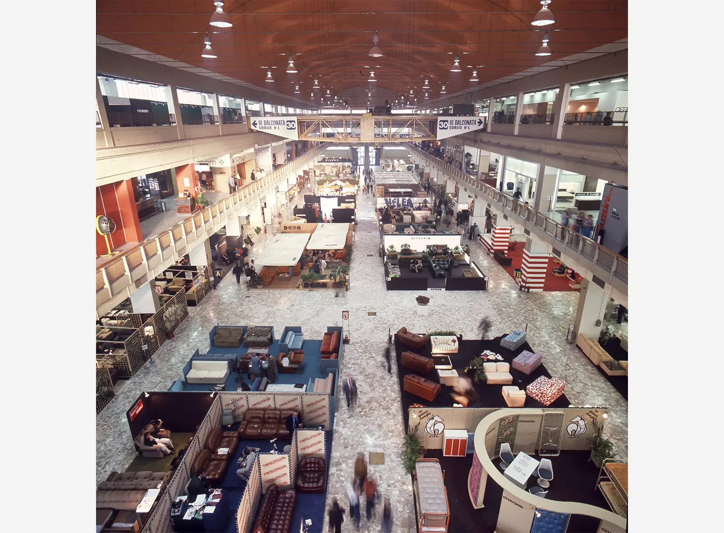 salonemilano, Salone del Mobile 1976, interior view - Ph. Gabriele Basilico