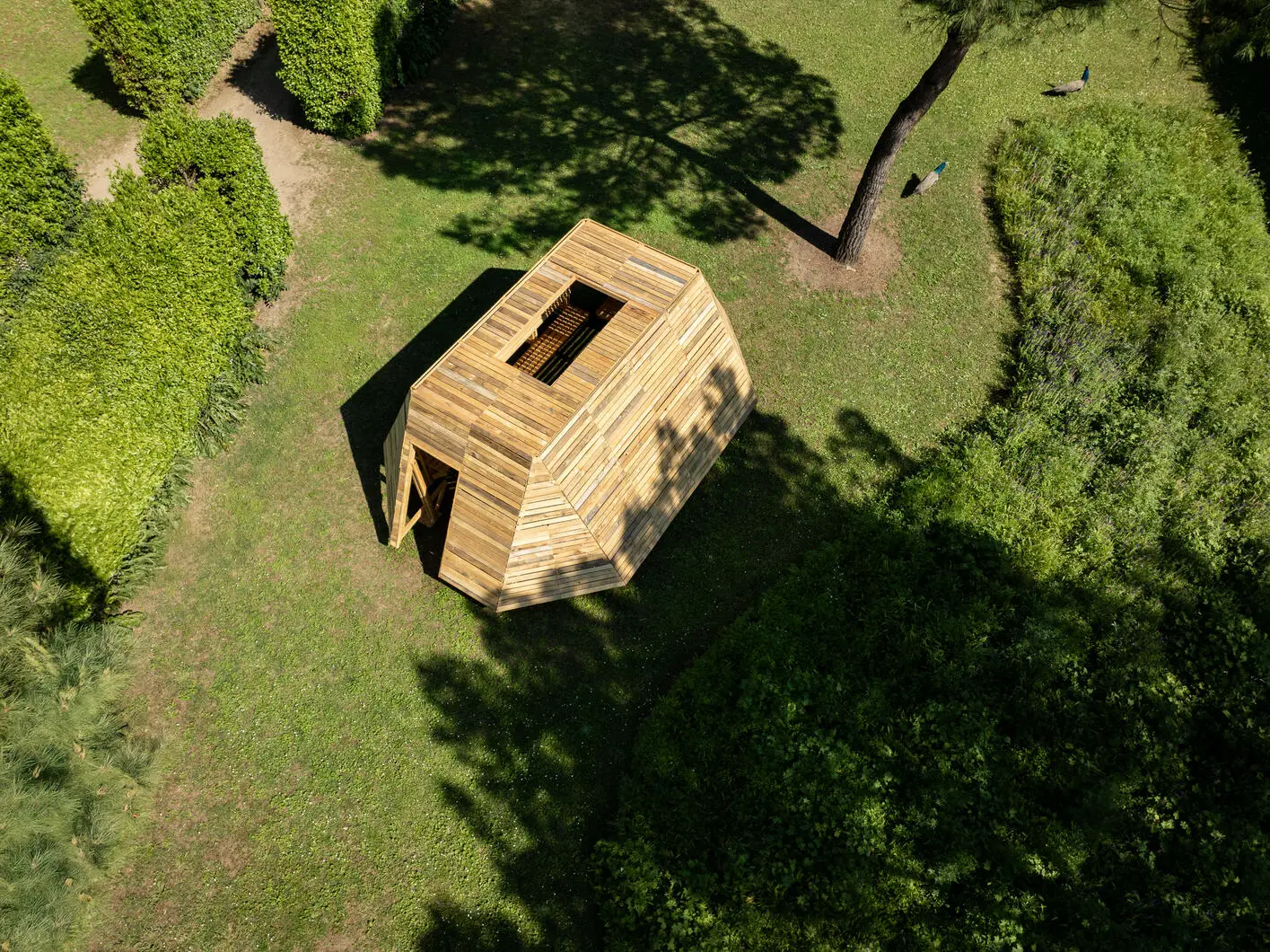 salonemilano, Capanna Studiolo, parco di Villa Medici a Roma, Festival des Cabanes