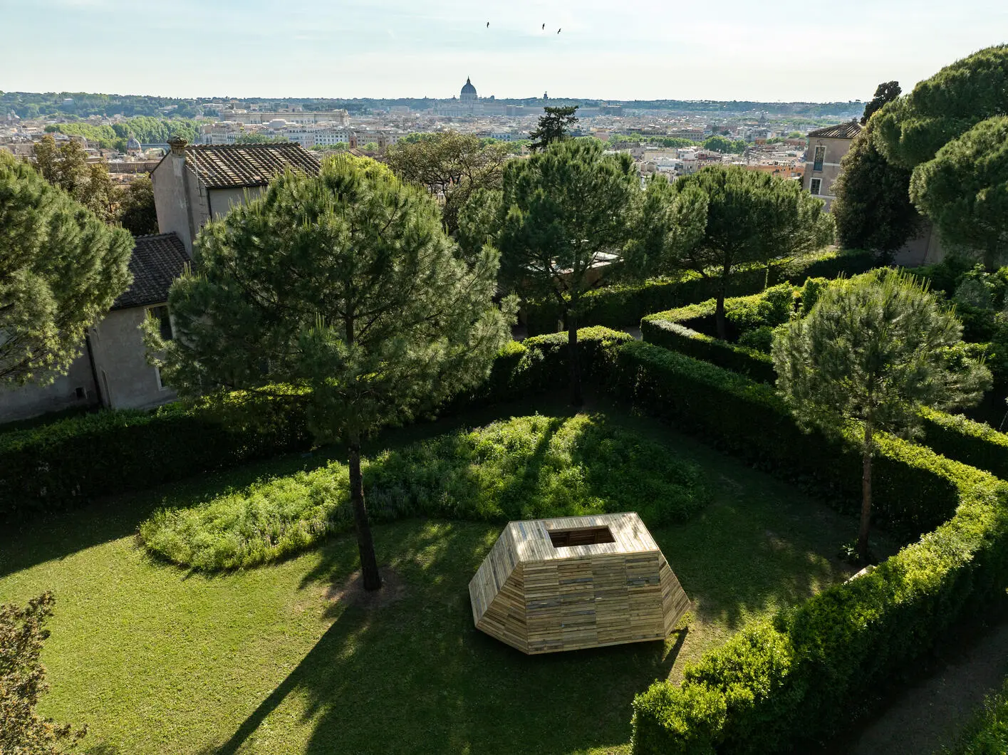 salonemilano, Capanna Studiolo, parco di Villa Medici a Roma, Festival des Cabanes