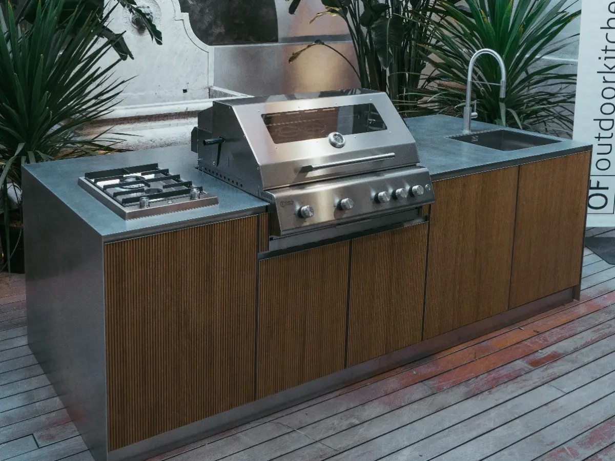 OF Outdoorkitchens