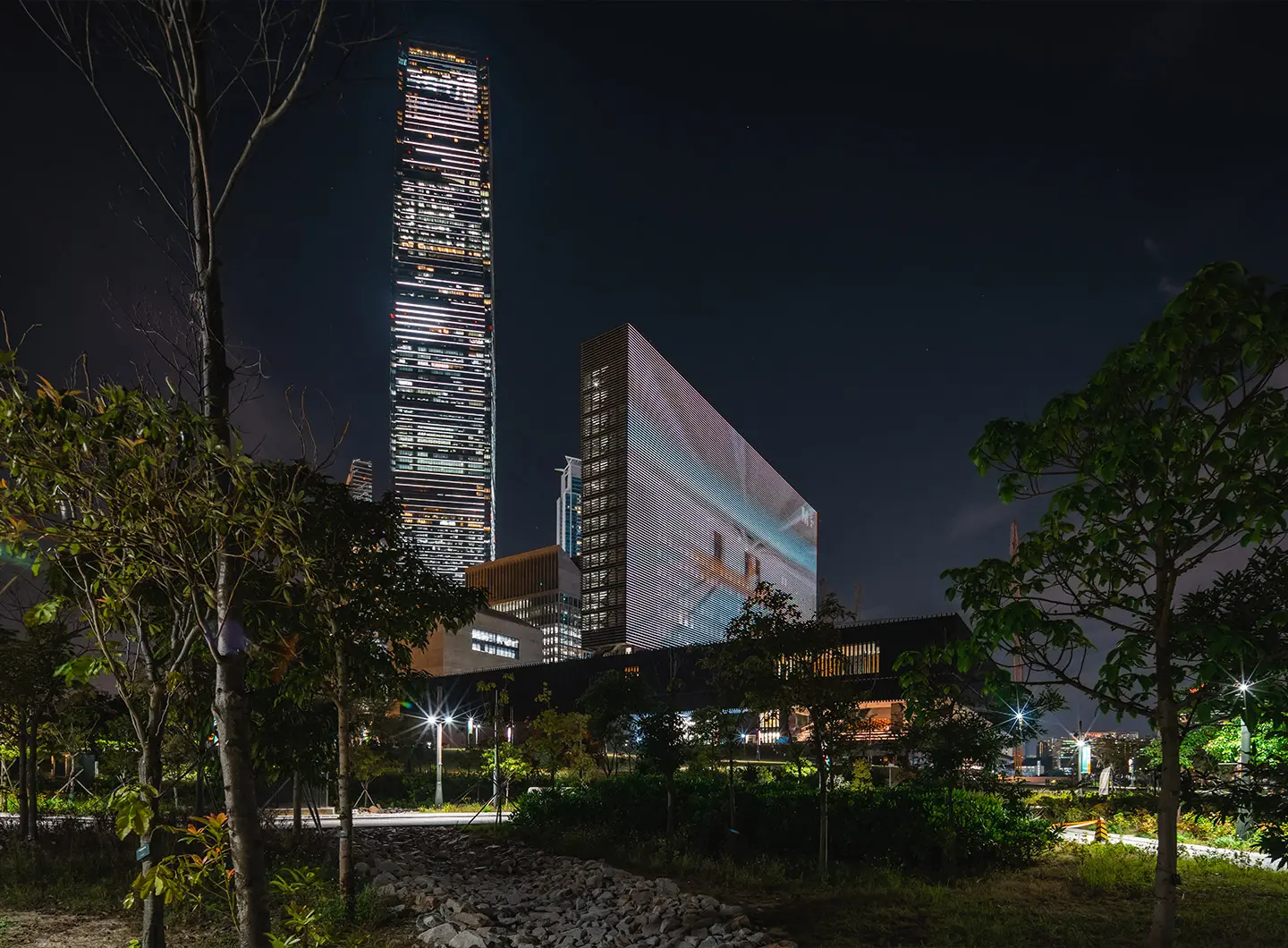 salonemilano, hong kong