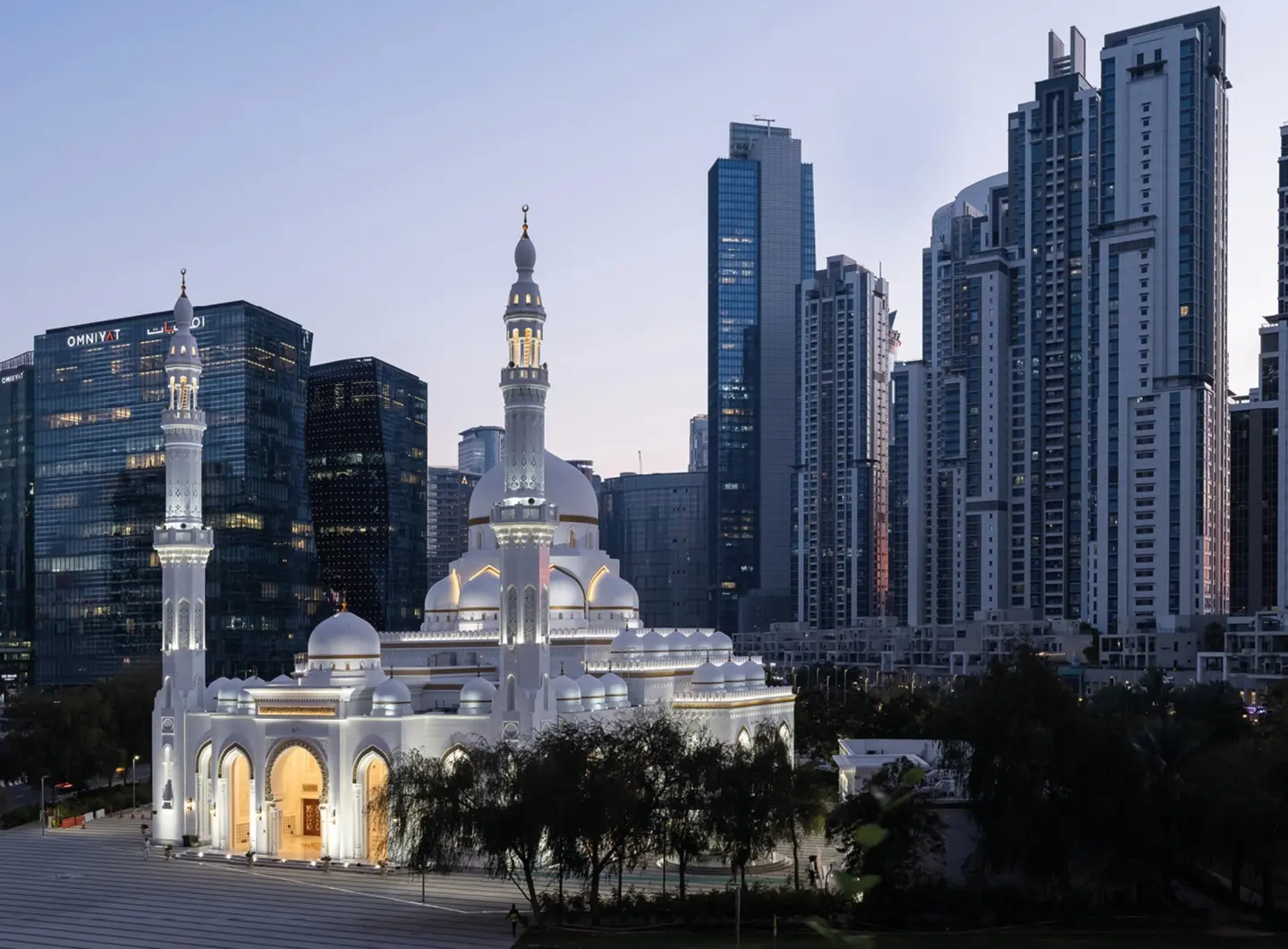 Sheikh Rashid Bin Mohammed Masjid Mosque, Dubai - Slash