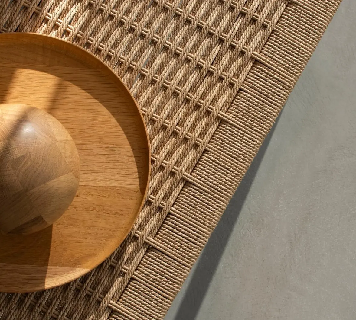 bench_klupa_120x45_oak_lacquer_black_danish_cord_beige_1_3_gazzda.jpg