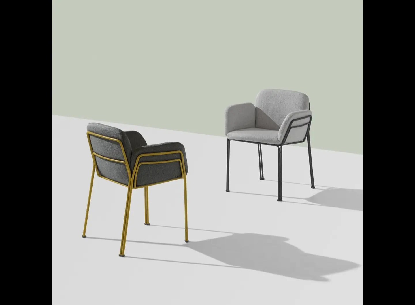 et_al_ari_chair.jpg