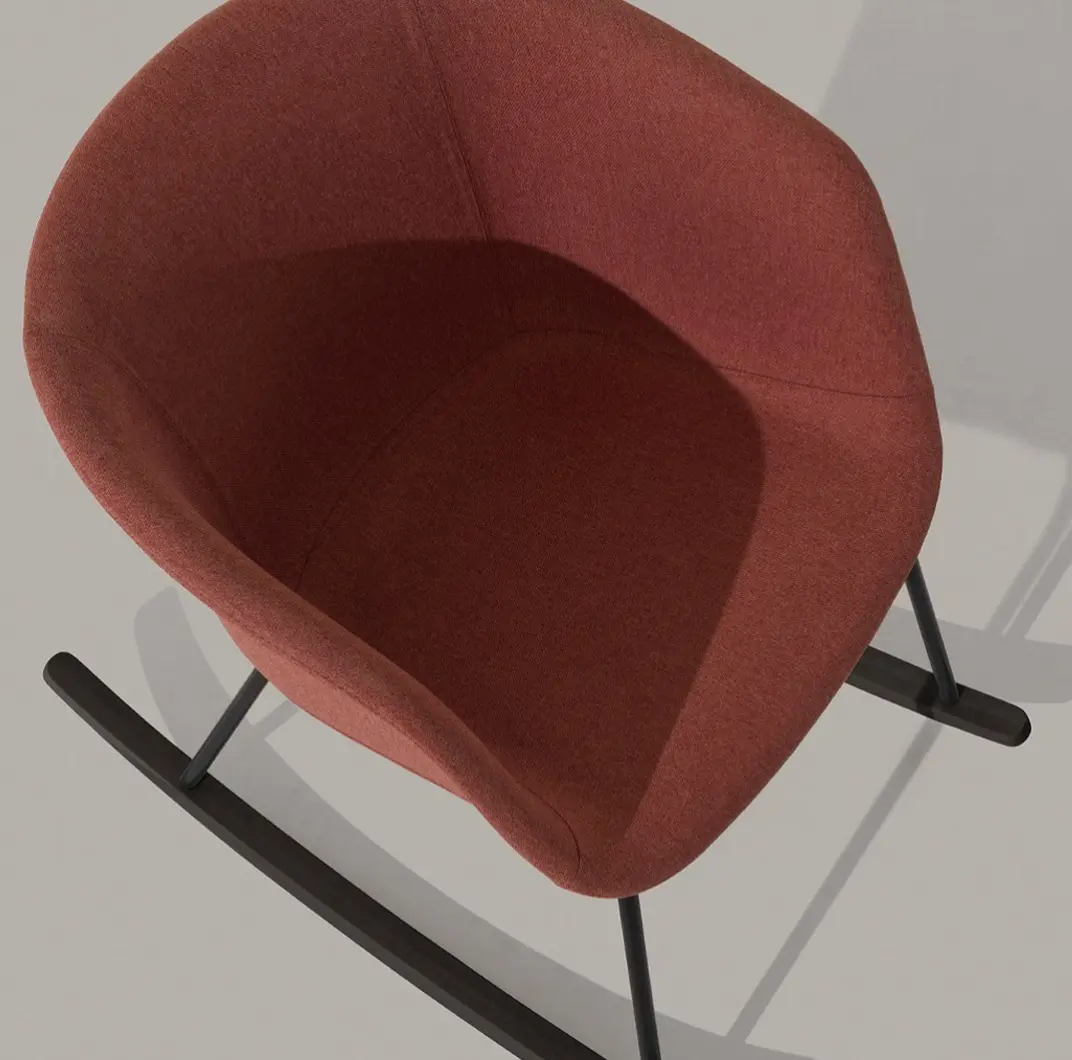 et_al_dunk_chair.jpg