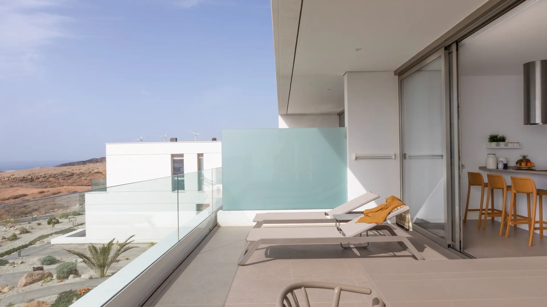 VILA sun lounger. Ezpeleta