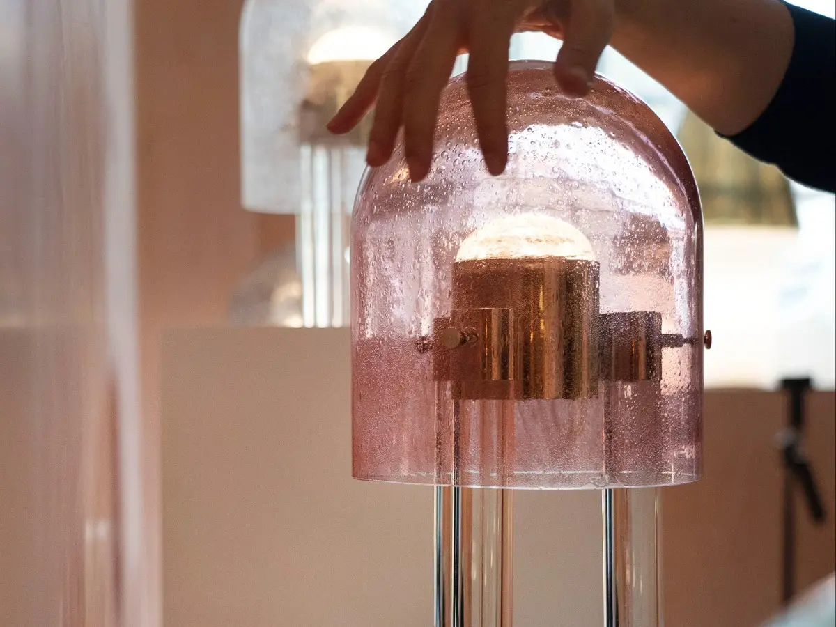 Apollo 9 table lamp