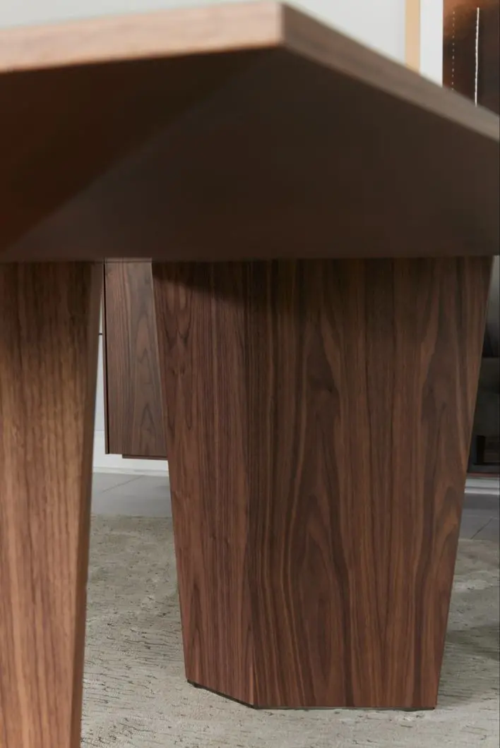 Hurtado Muebles - Link Table