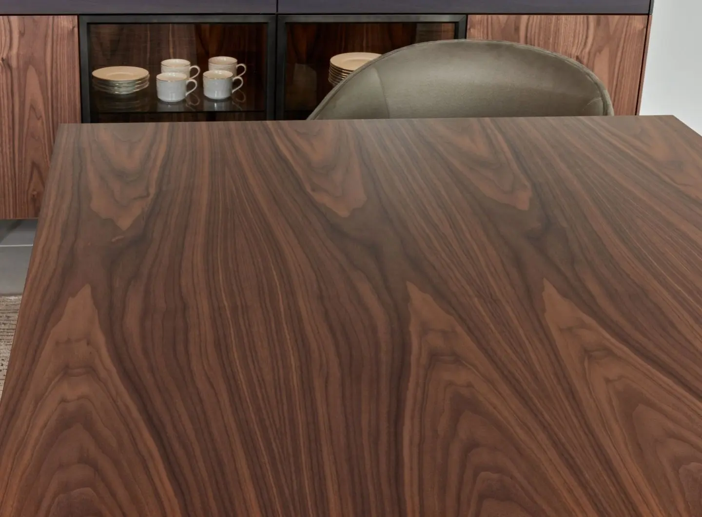Hurtado Muebles - Link Table