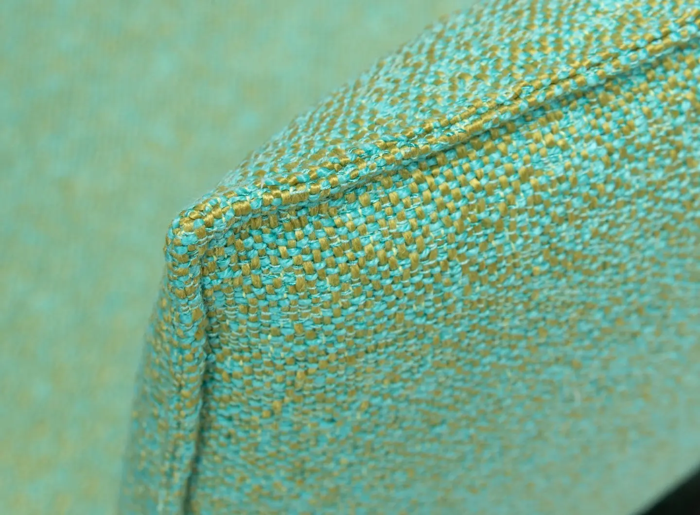 Magis_trave_chair_gallery_4.jpg