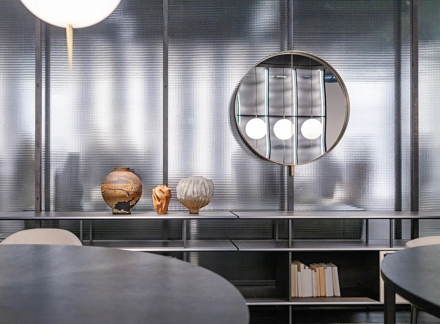 Wall shelf and big round mirror 