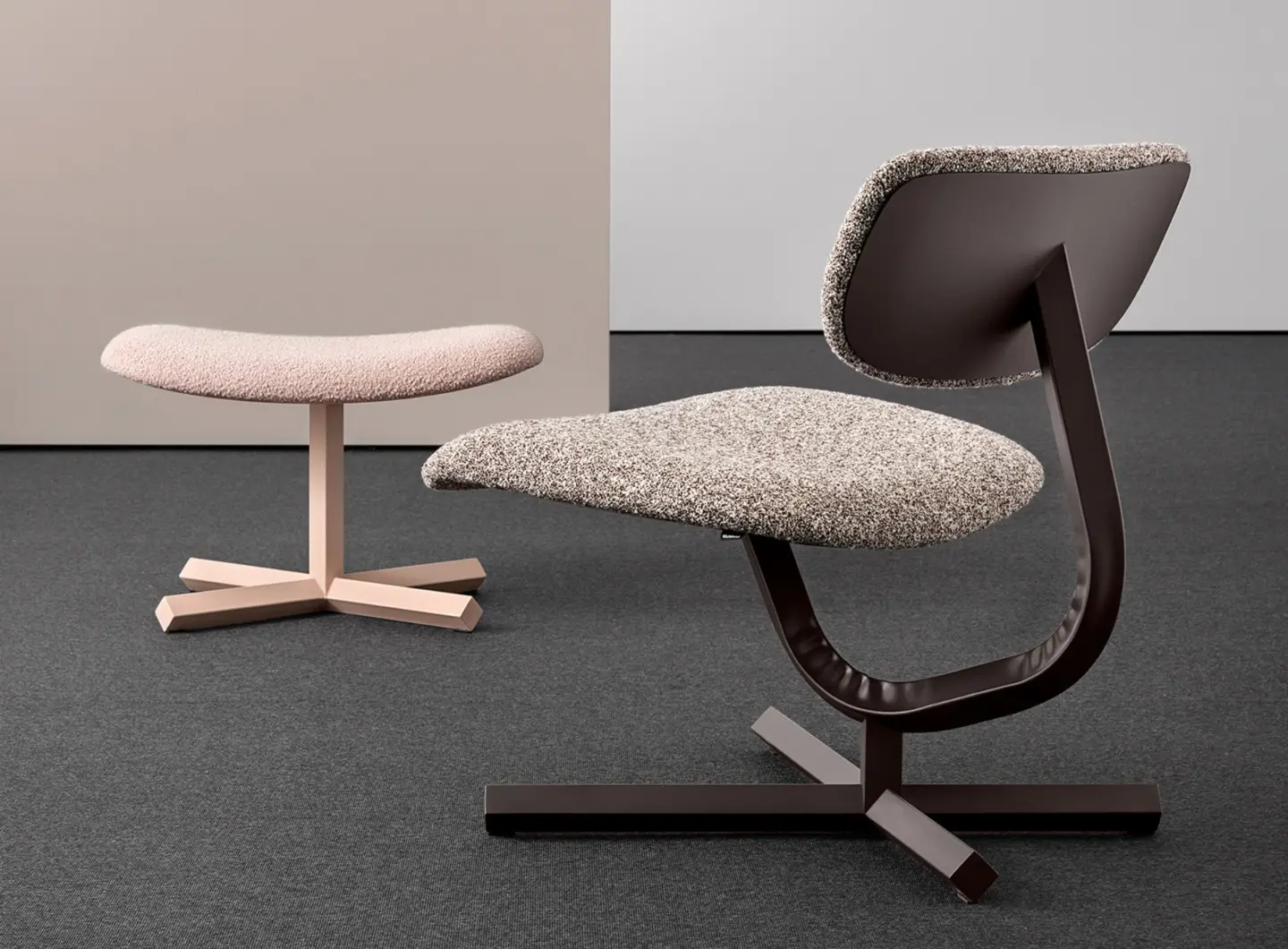 Typo Lounge & Ottoman, design AMDL CIRCLE