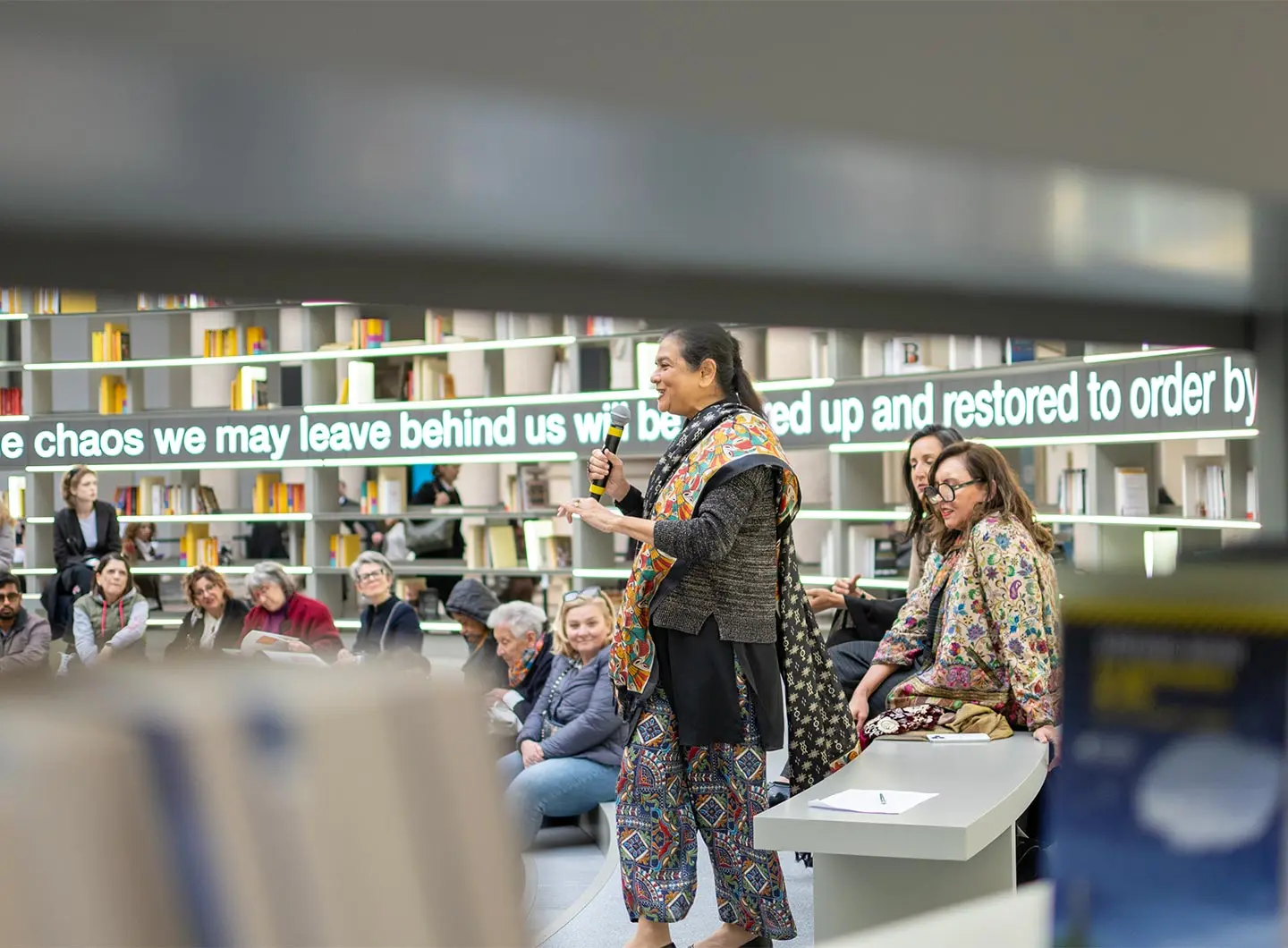 Library of Light, l'installazione firmata Es Devlin
