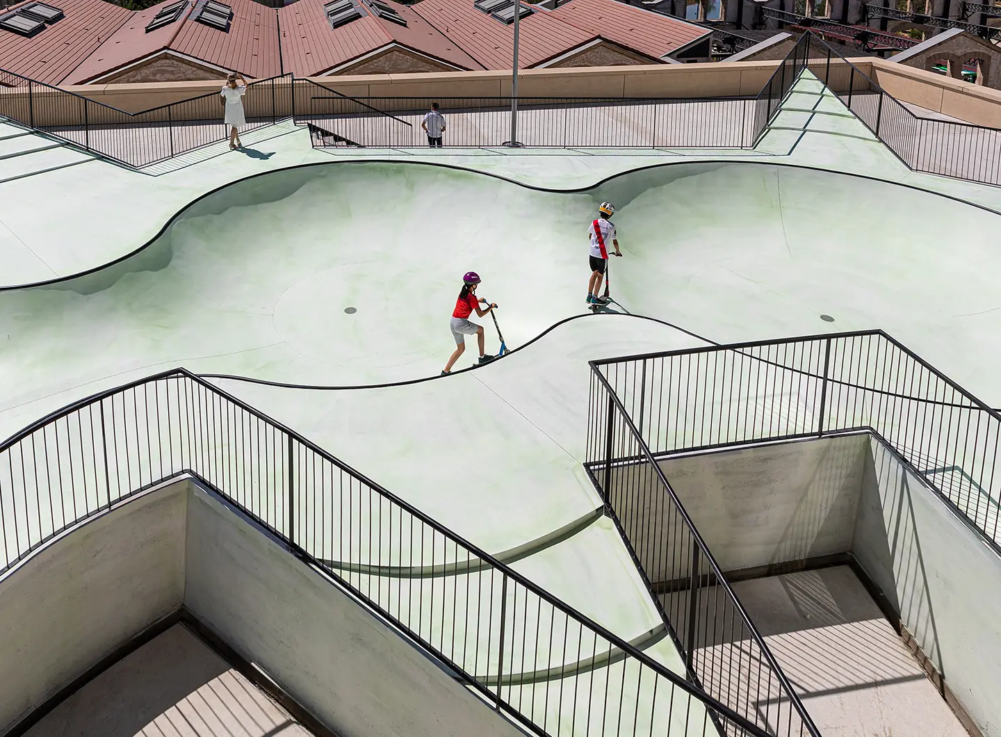 ADRIANDEWEERDT skatepark