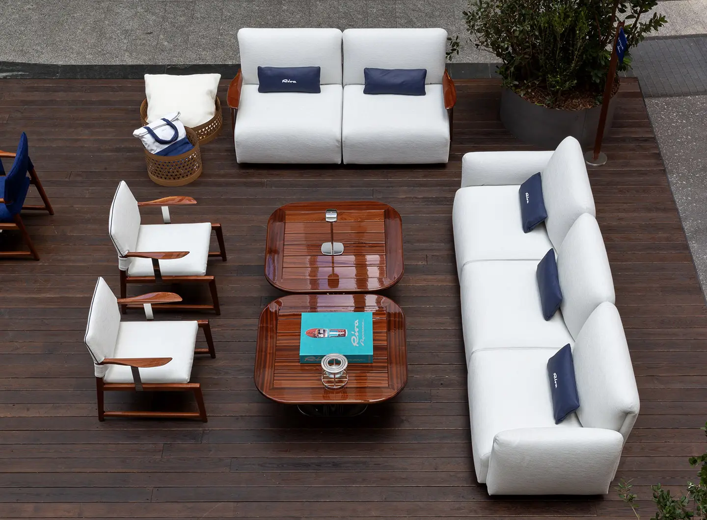 Exteta x Riva, design Massimo Castagna