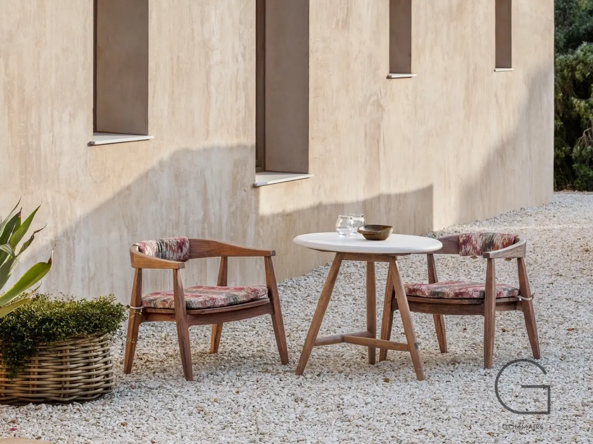 GOMMAIRE Low dining bistro round table Faye