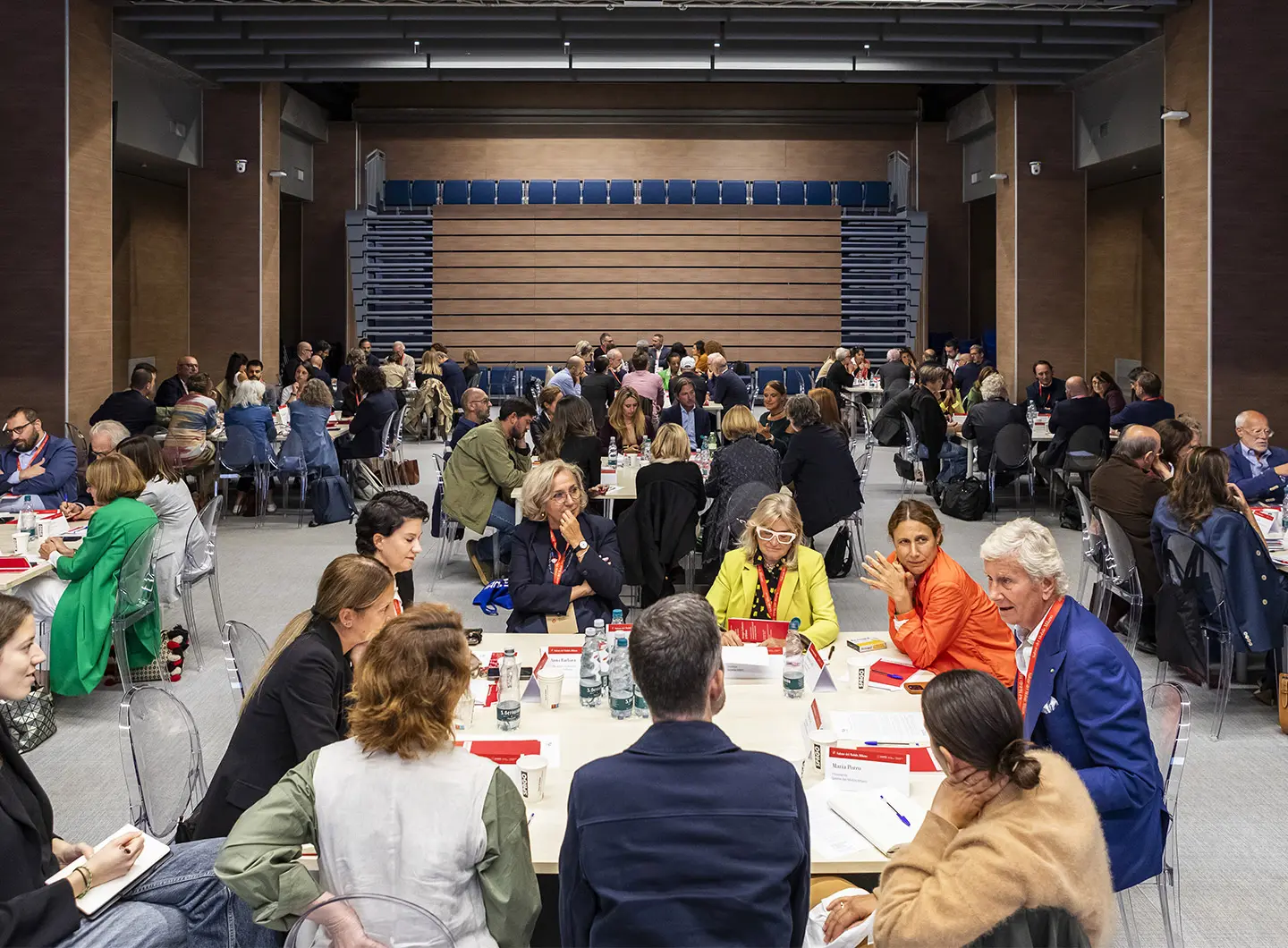 Tavoli di lavoro al (Eco)Sistema Design Milano 2025