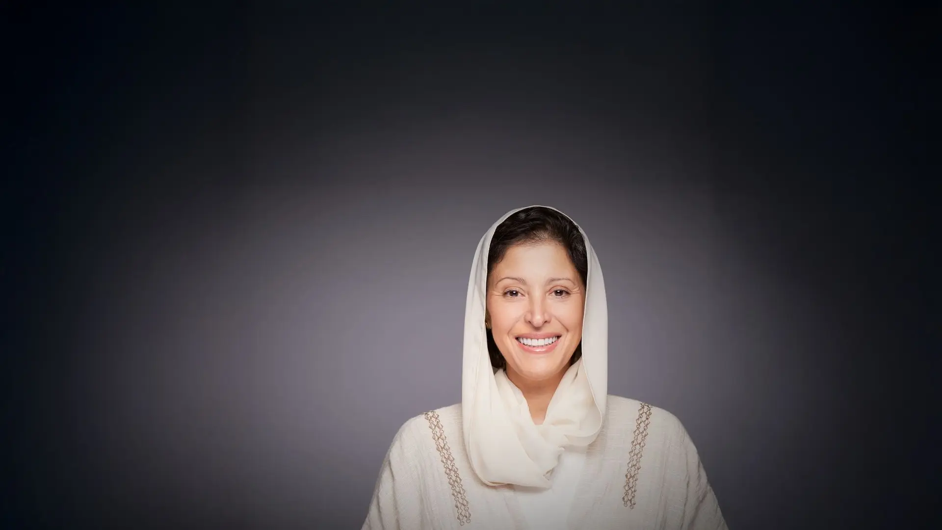 portrait of Nourah Al Faisal