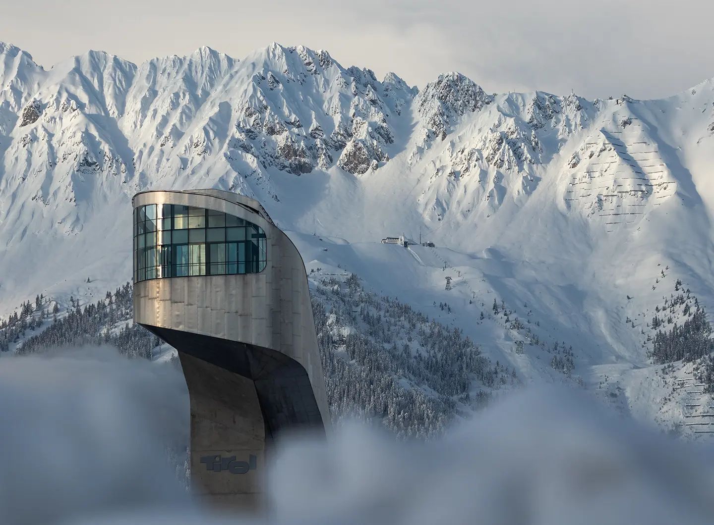 White Out. The Future of Winter Sports. Bergisel Sprungschanze, ph. Innsbruck Tourismus, Tom Bause