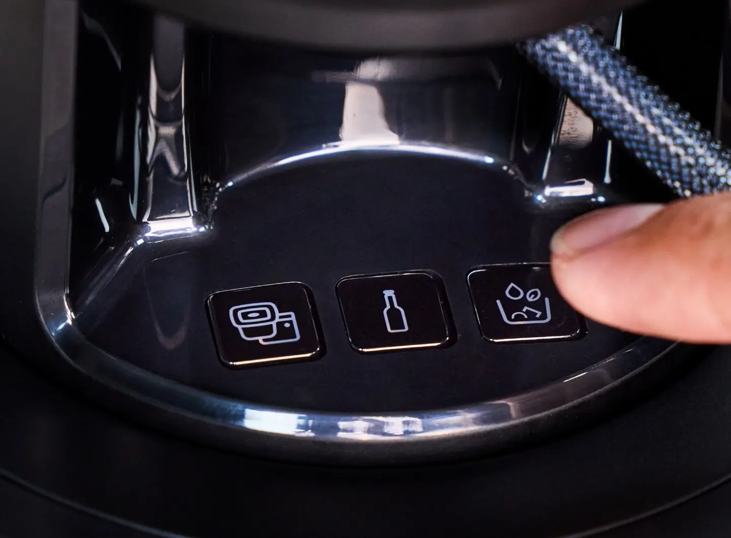 BORA_QVac_Move_touch_buttons.jpg