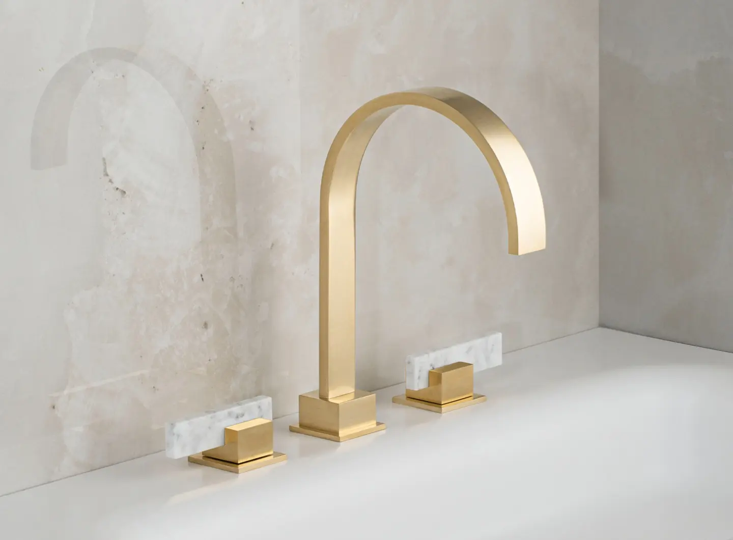 Bathroom fittings