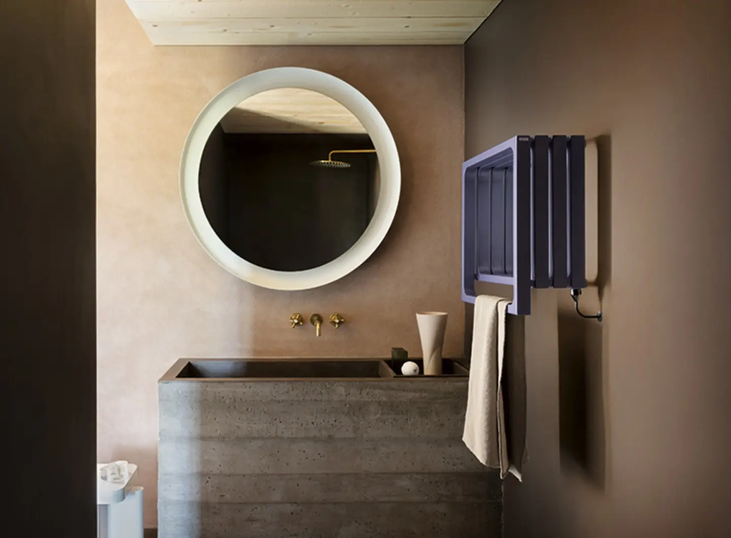 MONTECARLO_TUBES_DESIGNBOOK_PH.BEPPEBRANCATO_ADSTUDIOMILO_MR001.jpg