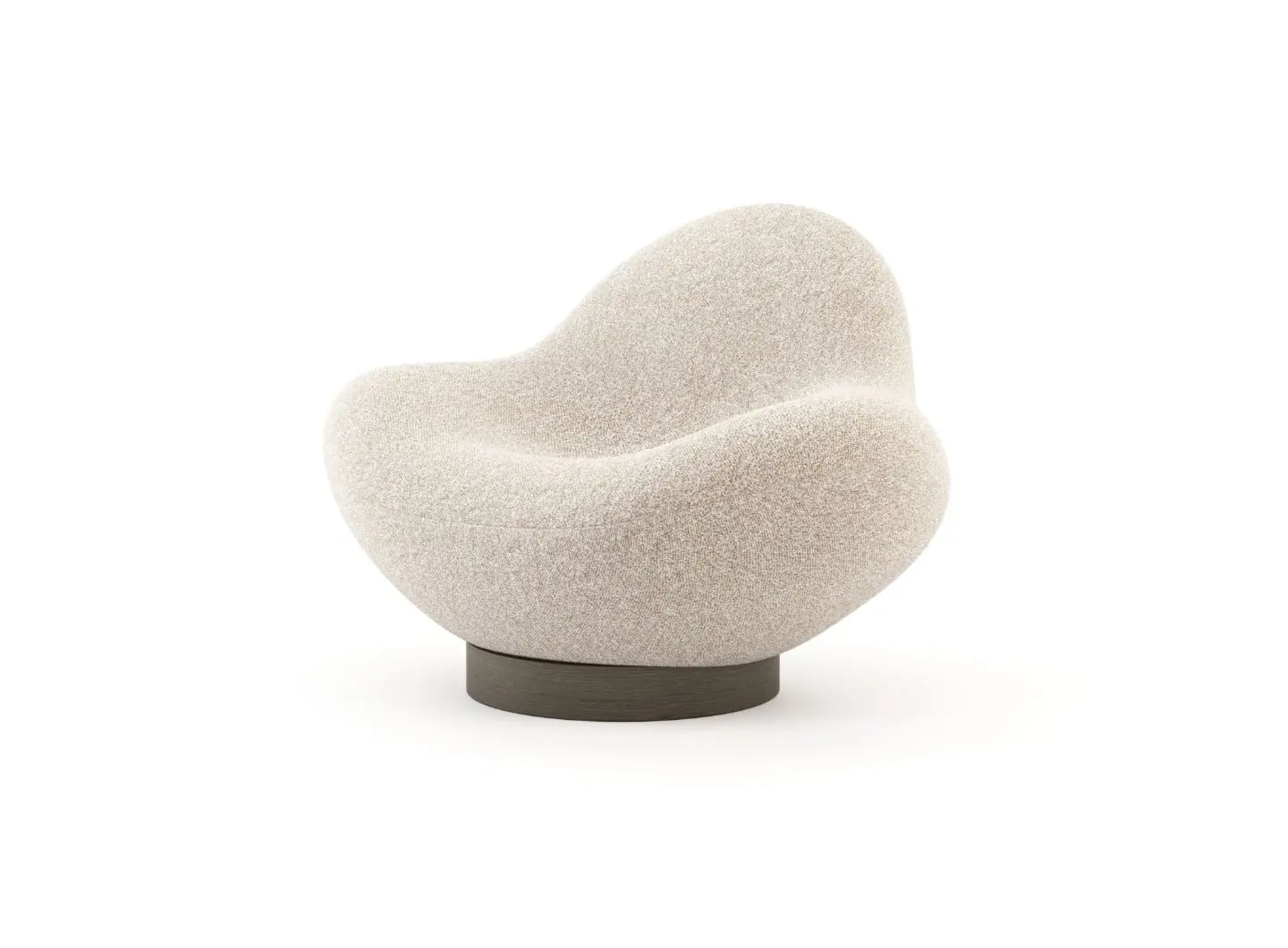 La poltrona Stone presenta una forma scultorea che ricorda i ciottoli, rivestita in tessuto beige testurizzato, e poggia su una base circolare scura in un ambiente minimalista.