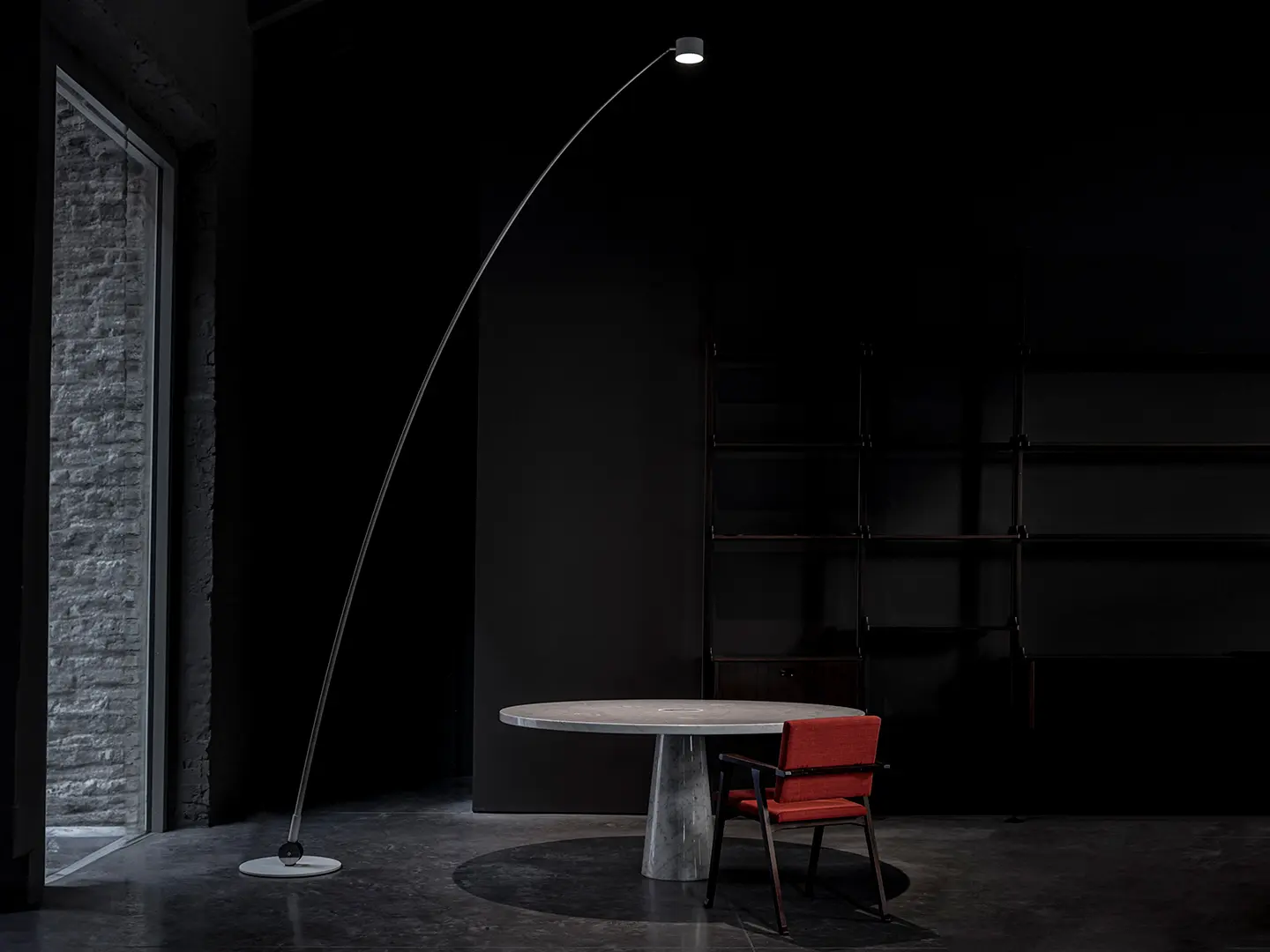 Lampada da terra Sampei, design Enzo Calabrese - Davide Groppi