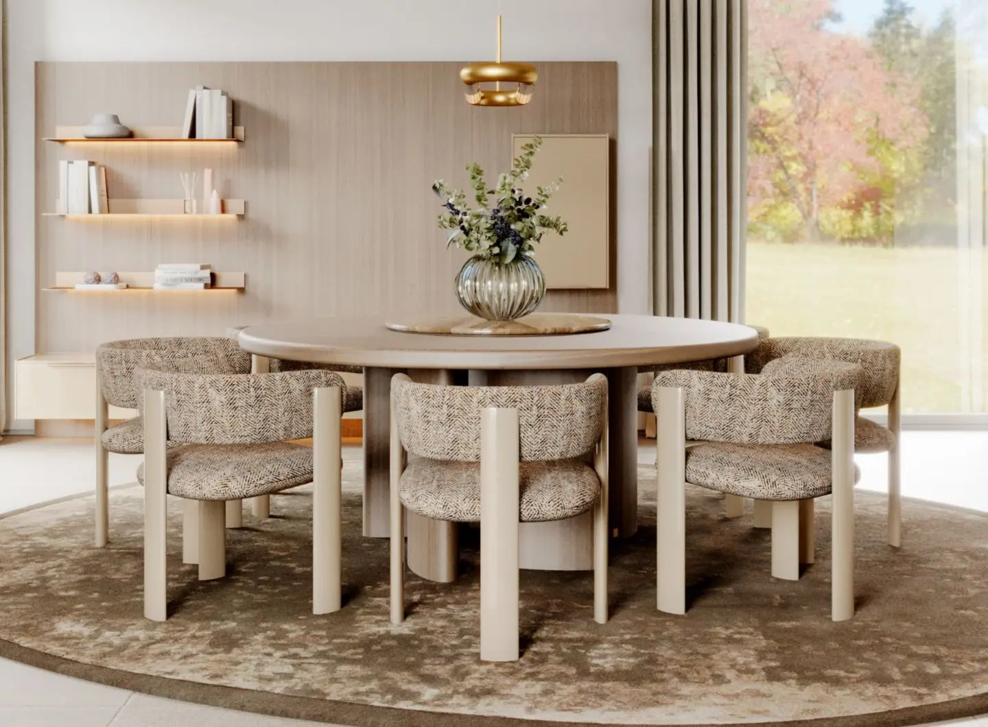 Il Tavolo da pranzo Rotondo Dolomites è mostrato in una sala da pranzo contemporanea e accogliente, circondato da sei sedie imbottite su un tappeto circolare. Al centro del tavolo si trova una composizione floreale, con mensole in legno, illuminazione soffusa integrata e ampie finestre che creano un’atmosfera serena e invitante.