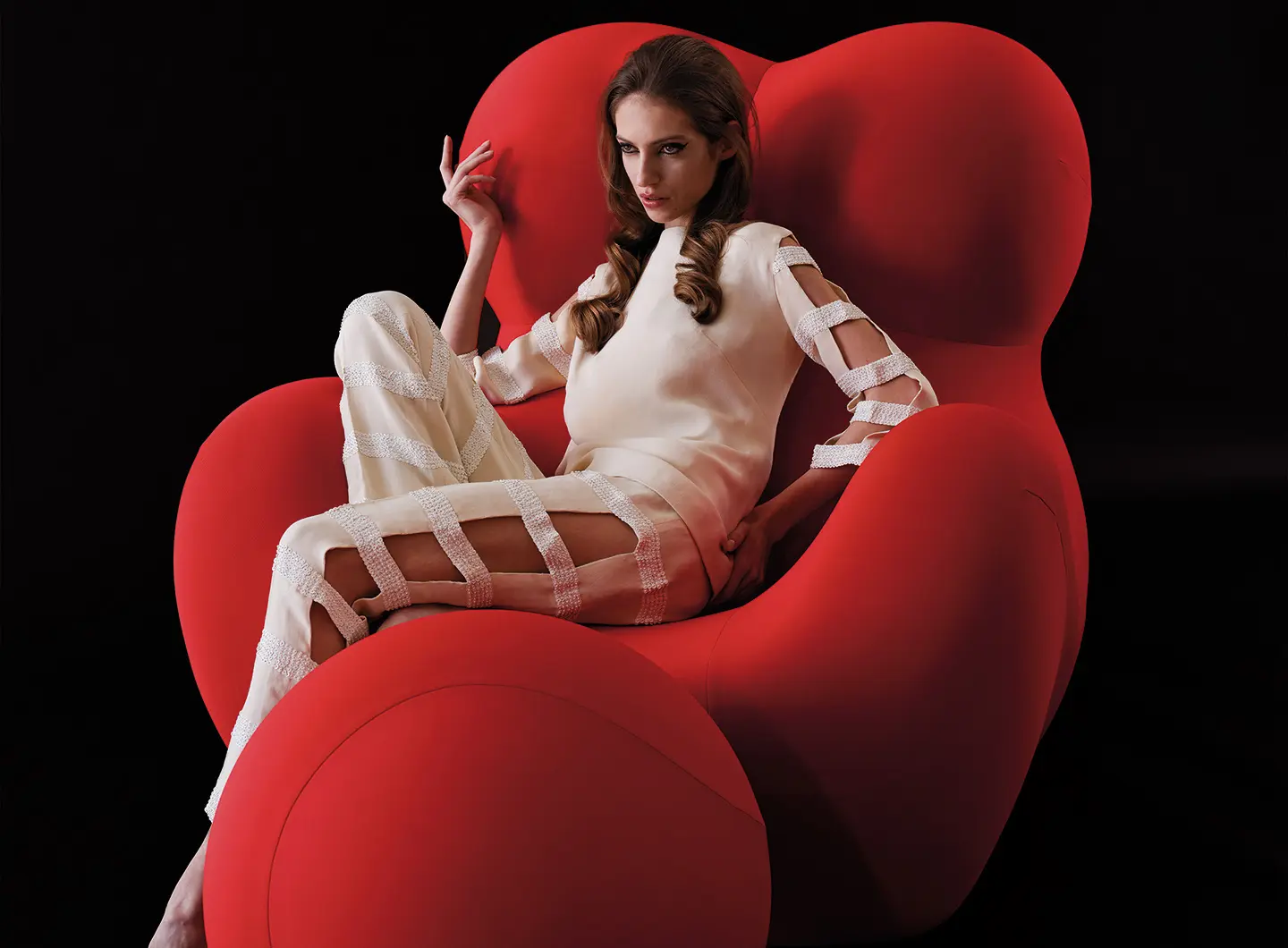Abito  Salone del Mobile.Milano 2026  Mostra Abito  Moda Laura Aponte 1967   Design Up, Gaetano Pesce, B&B Italia, 1969  Photo Roberto Palomba  ©Palomba Serafini e Associati